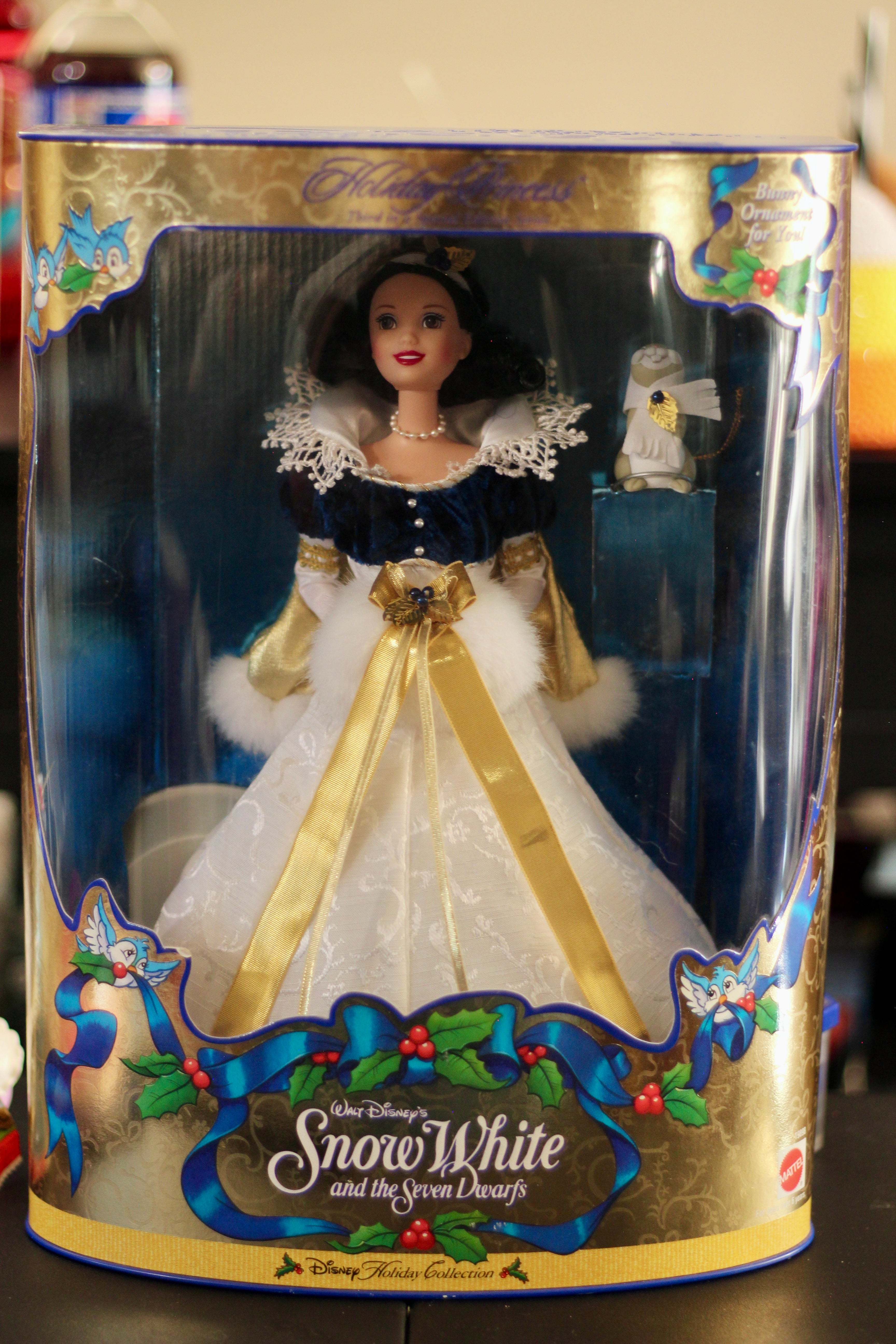 1998 Holiday princess Snow White and the seven dwarfs Barbie